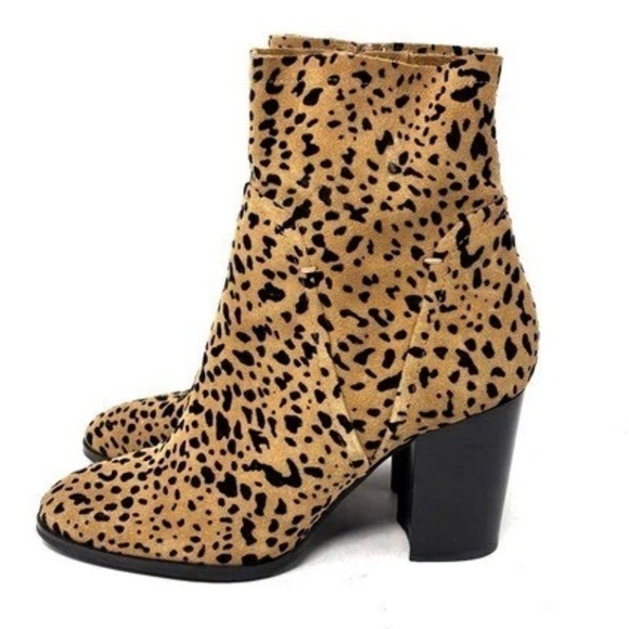 🆕 Gibson & Latimer Bradlee Leopard Print  Booties - Picture 9 of 13